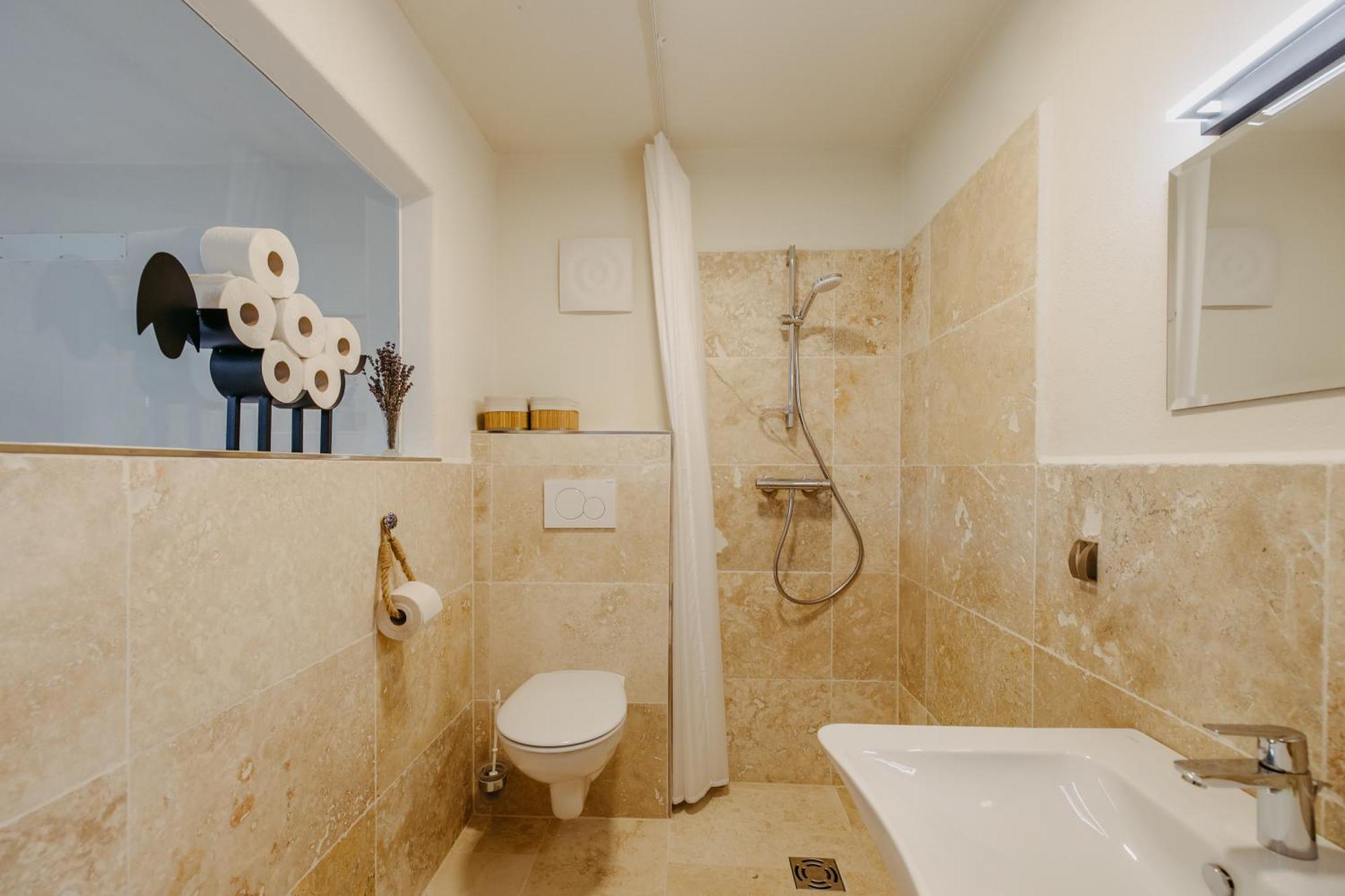 Kaeferberghof Im Burgenland, Komfortzimmer Mit Fruehstueck, Bed & Breakfast, Urlaub Am Bauernhof Eltendorf المظهر الخارجي الصورة