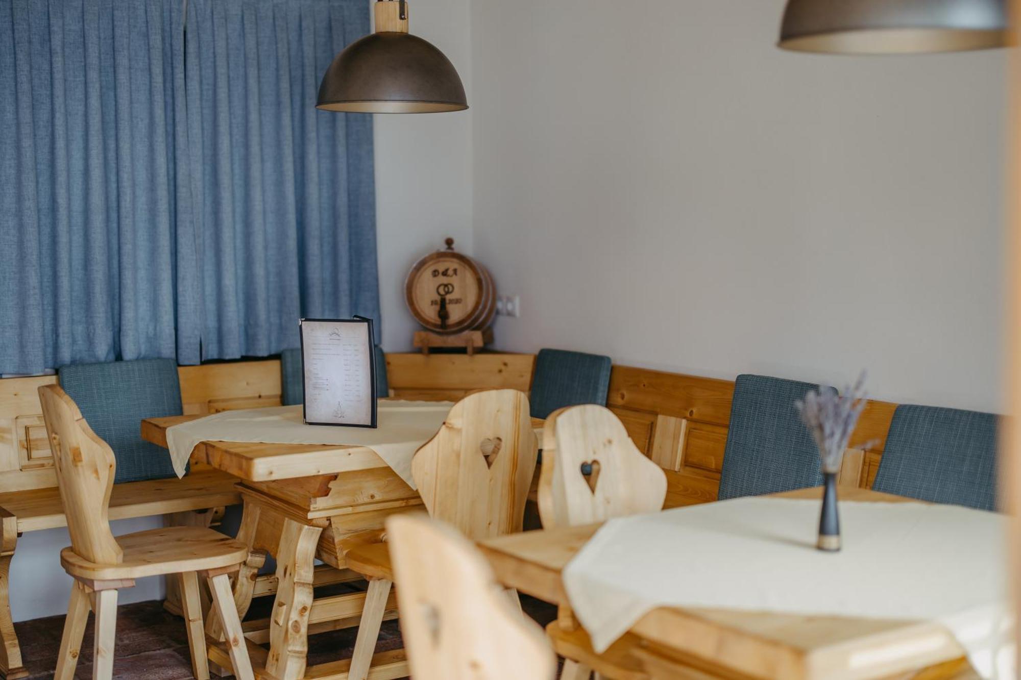 Kaeferberghof Im Burgenland, Komfortzimmer Mit Fruehstueck, Bed & Breakfast, Urlaub Am Bauernhof Eltendorf المظهر الخارجي الصورة